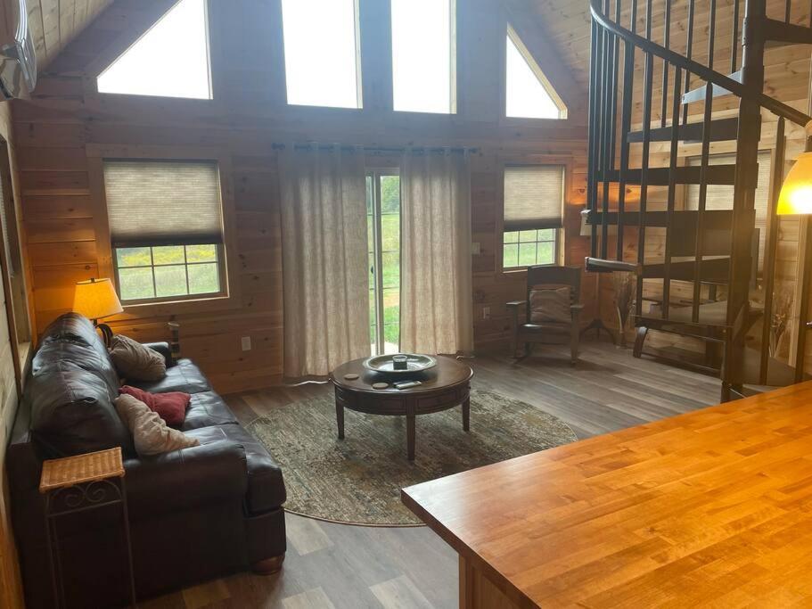 Cozy 1 Bedroom Cabin In The Heart Of Jonesborough Dış mekan fotoğraf